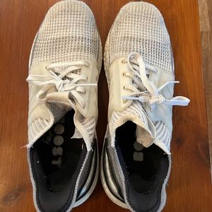Adidas Ultraboost Sneakers